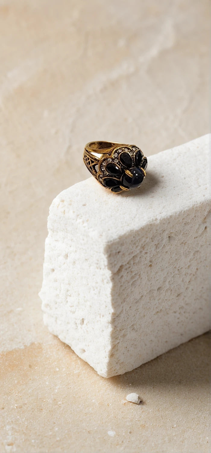 Noir Petal Dome Ring