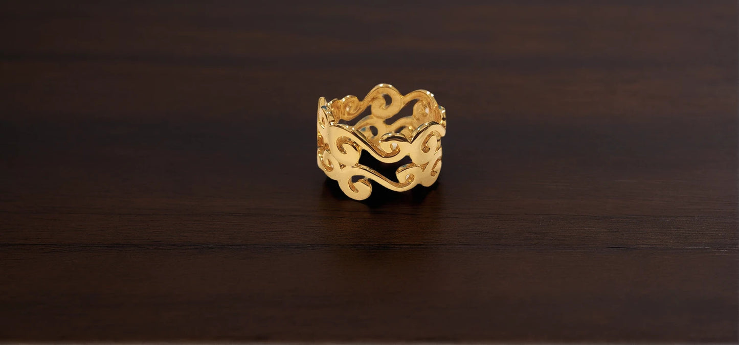 Regal Swirl Band