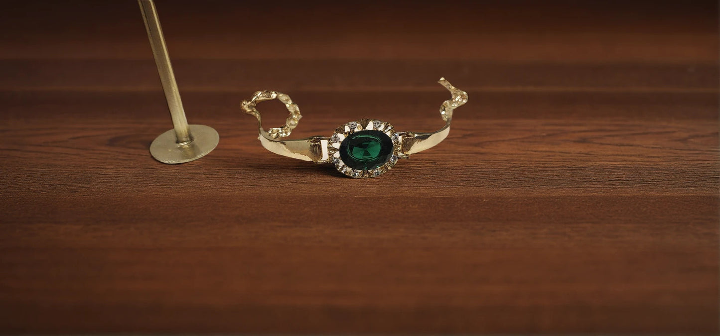 Emerald Royal Twist Bangle