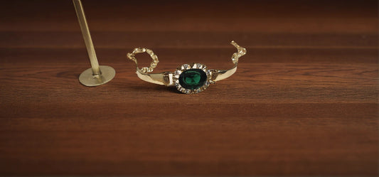 Emerald Royal Twist Bangle