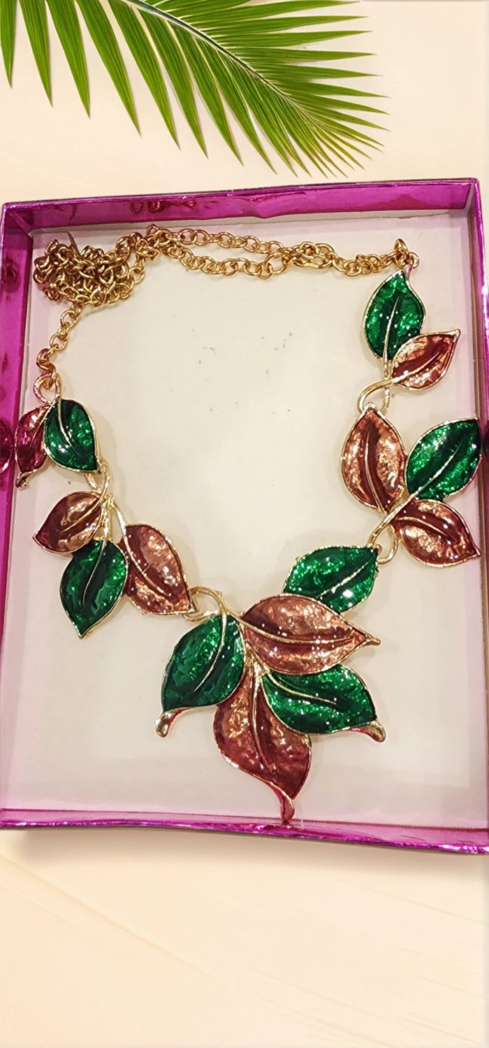 Enchanted Leaf Set