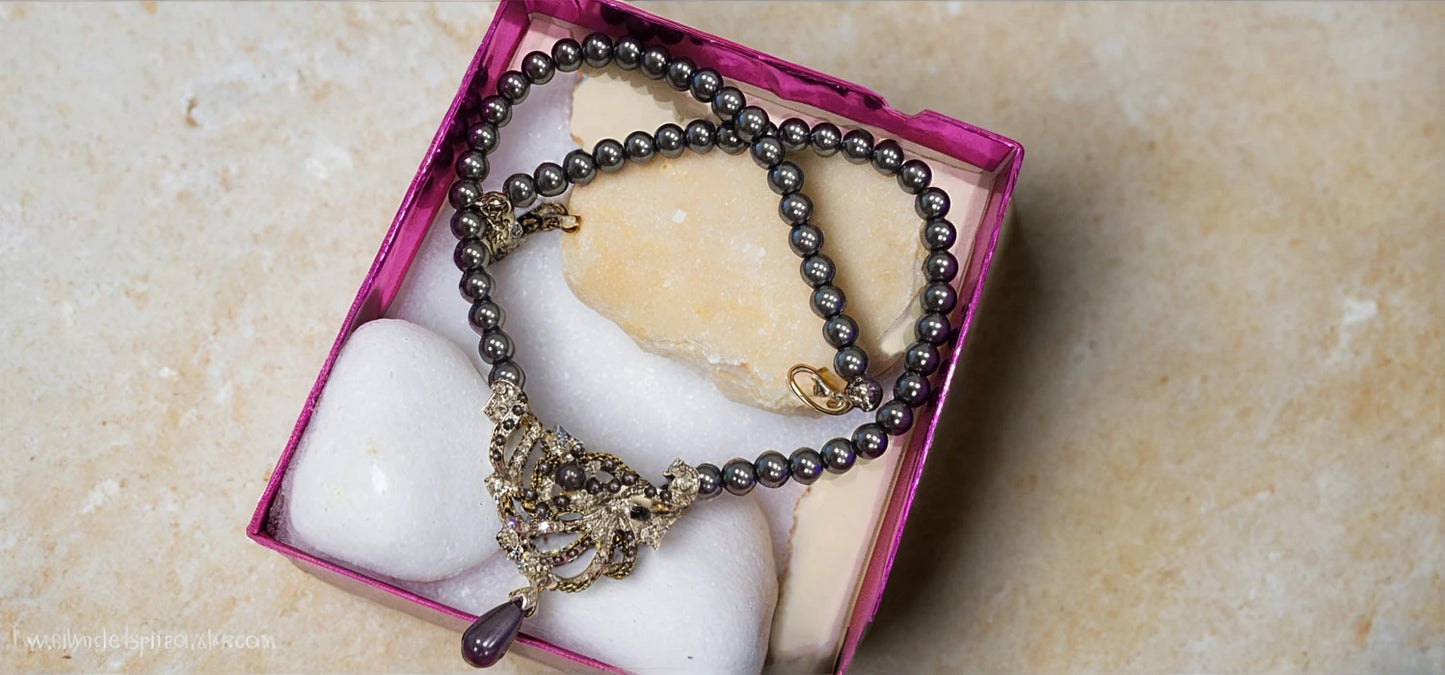Midnight Pearl Set