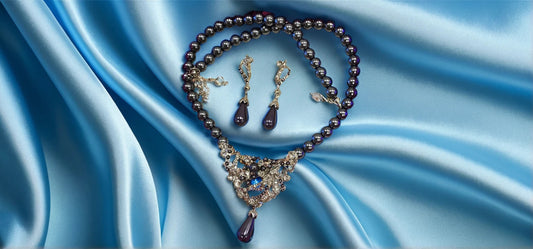 Midnight Pearl Set